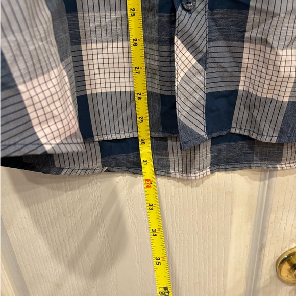 Orvis Button Front Camp Shirt. Blue plaid XL - Picture 5 of 9